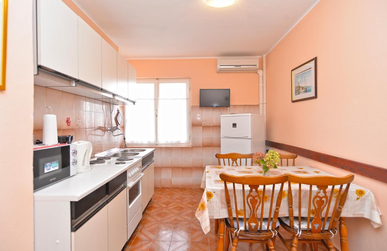 Apartments Medulinska Rabac 757 Екстер'єр фото