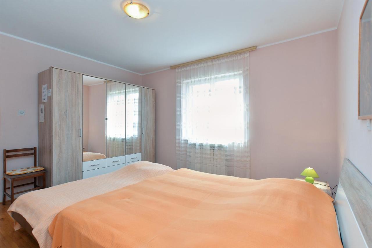 Apartments Medulinska Rabac 757 Екстер'єр фото