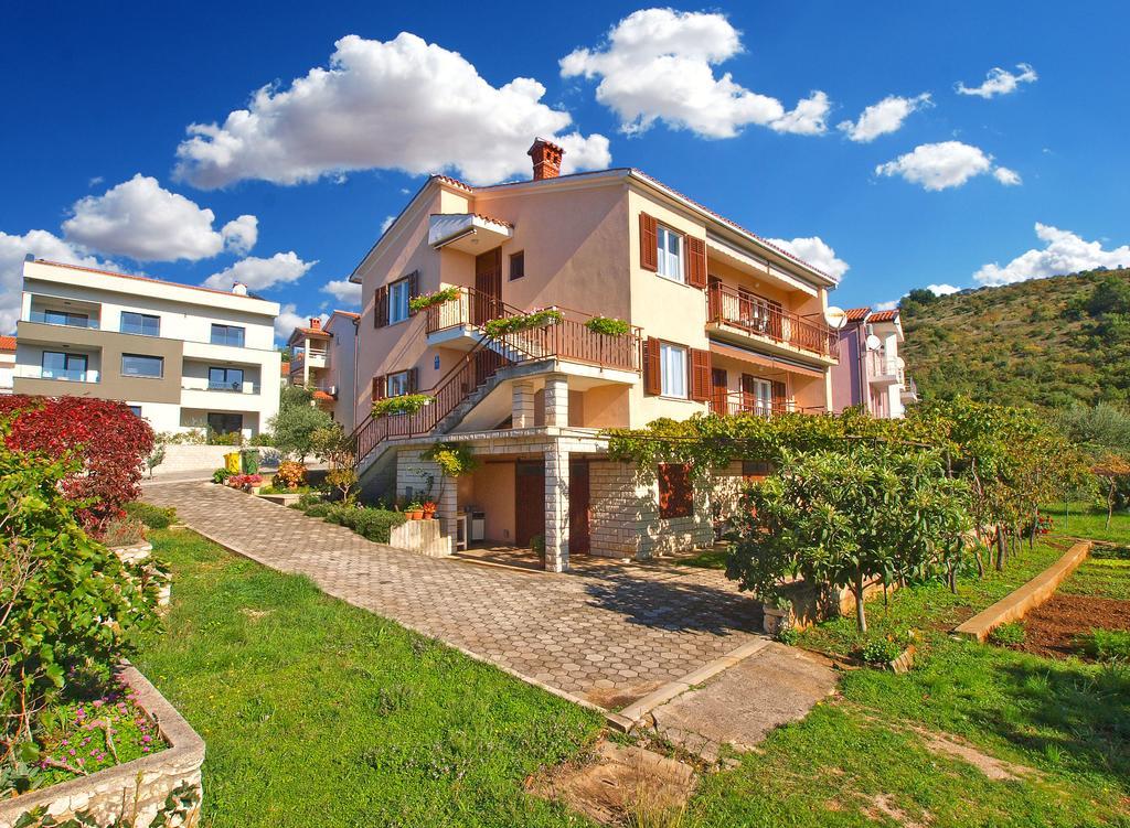 Apartments Medulinska Rabac 757 Екстер'єр фото